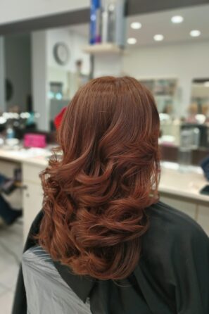 Helen Cosmetic Center, salon infrumusetare bucuresti